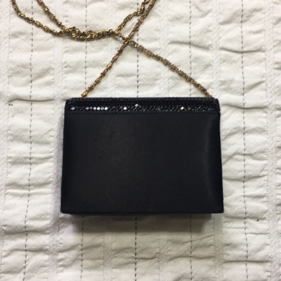 AMANDA SMITH | Vintage Chain Crossbody Purse - Picture 5 of 6